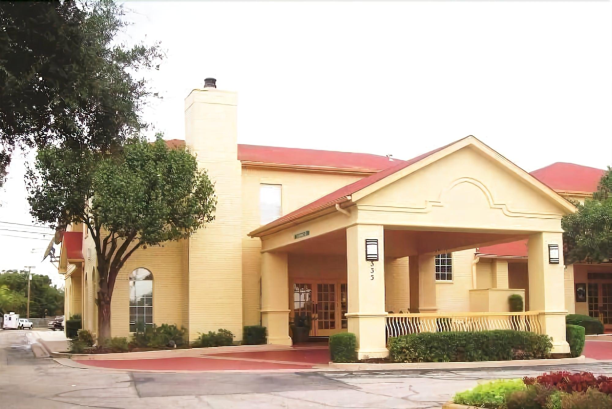 Days Inn By Wyndham Georgetown Exterior photo